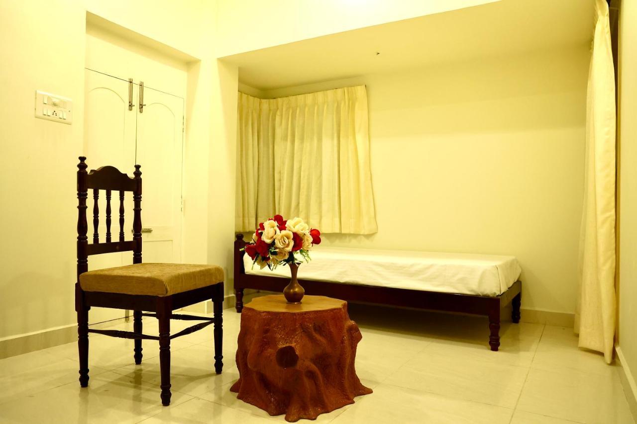 Jack'S Den Residency Hotel Pondicherry Exterior foto
